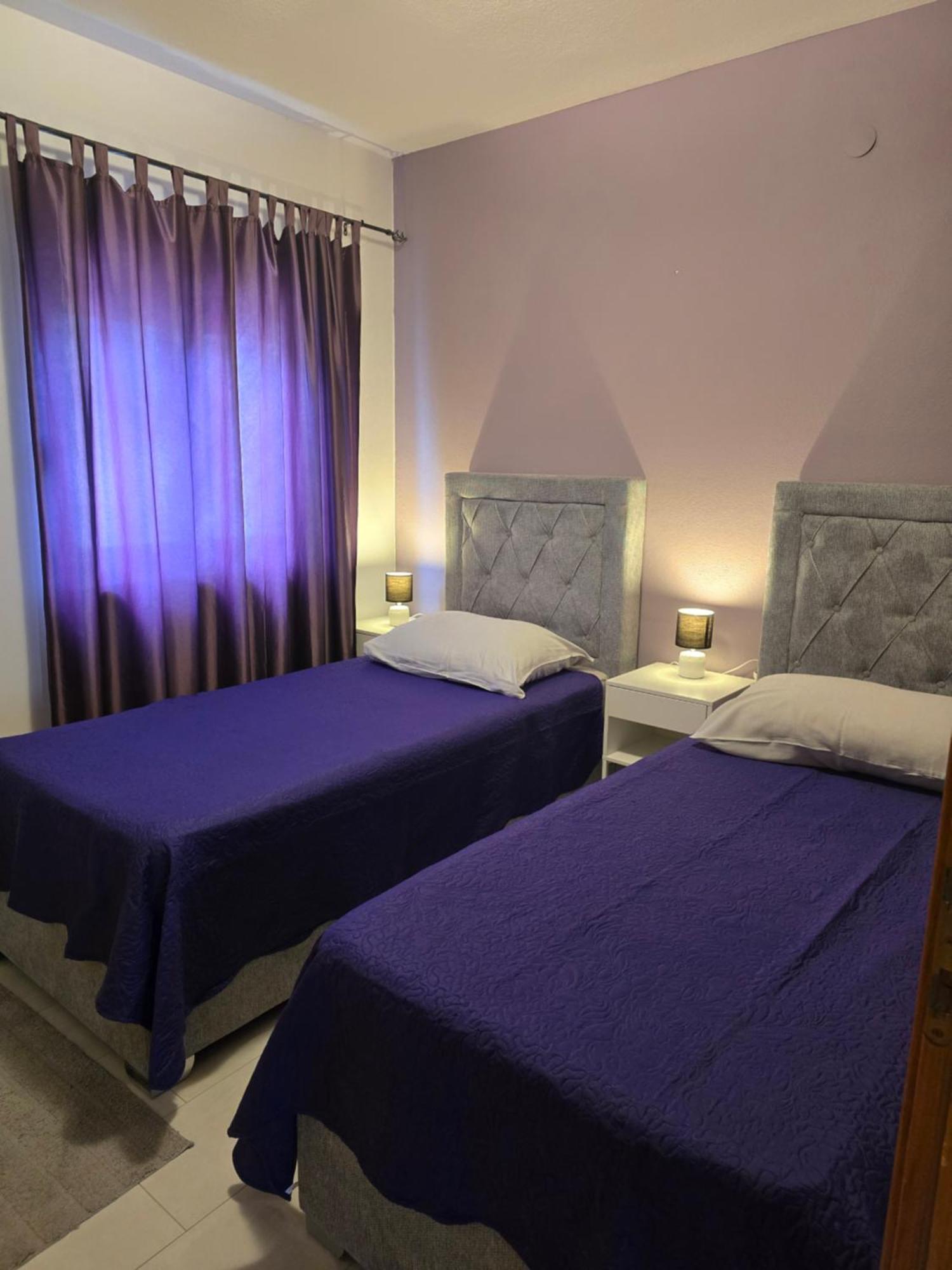 3 Bedrooms Apartman Dmt Kastela Exterior photo